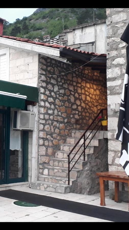 Apartman Sofranac Rijeka Crnojevića Eksteriør billede
