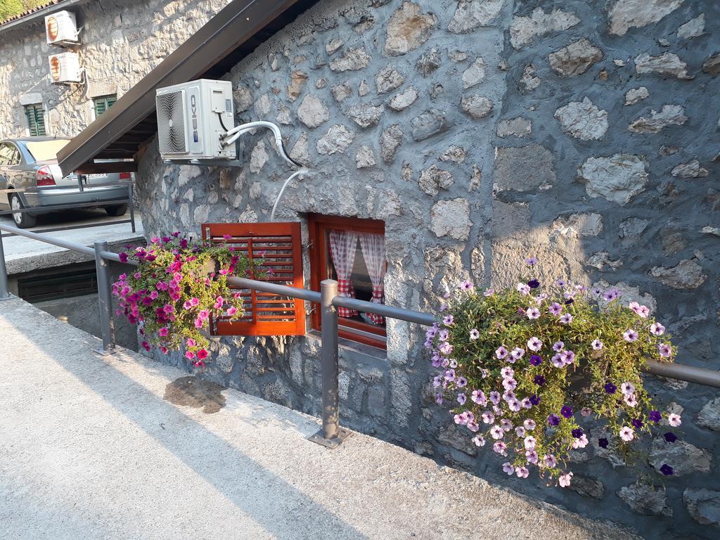 Apartman Sofranac Rijeka Crnojevića Eksteriør billede